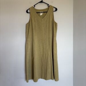 Mosaic Vintage Women's Dress USA Tencel Blend Medium V neck‎ squared design